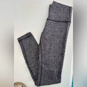 Lululemon Athletica Women’s Gray/Black Leggings